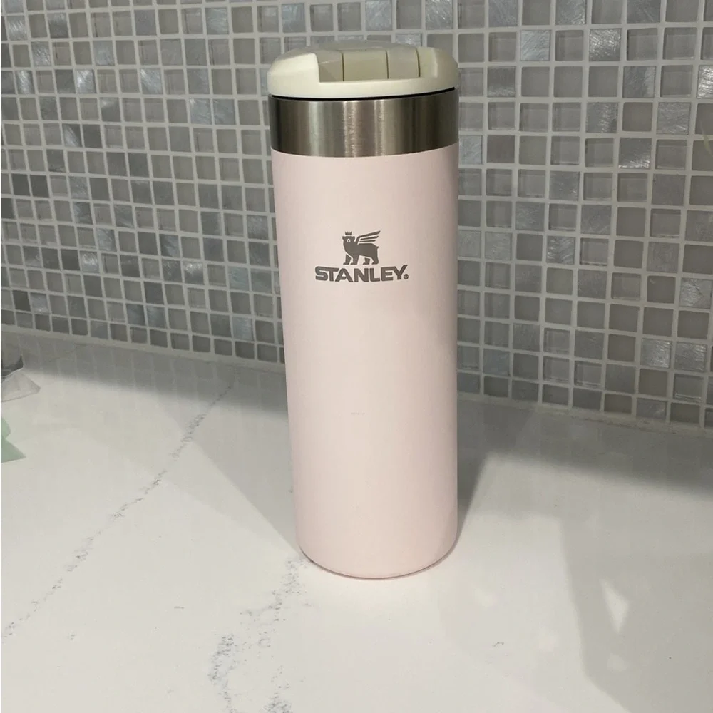 Stanley THE AEROLIGHT TRANSIT BOTTLE | 16 OZ🔥NO Offer item🔥 - Picture 4 of 7